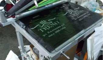 Флексопечать и шелкография - два способа печати